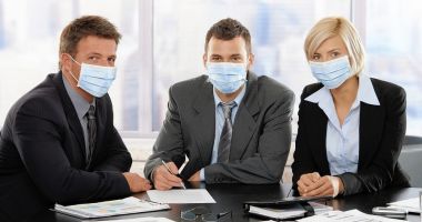 Stire din Social : Angajatorii trebuie să decaleze programul de lucru al salariaţilor