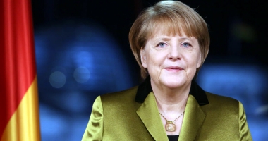 Stire din Actualitate : Angela Merkel dorește reluarea negocierilor pentru parteneriatul transatlantic