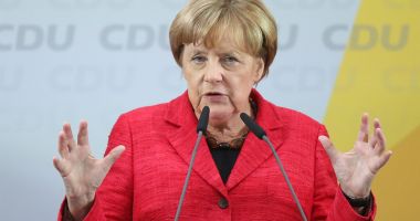Stire din Actualitate : Angela Merkel consideră uciderea civililor în Siria un masacru