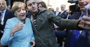 Stire din Actualitate : Angela Merkel: Migrația  este cea mai mare provocare