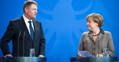 Stire din Actualitate : Iohannis, la Berlin / Primele reacții despre criza politică din România