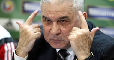 Stire din Sport : Iordănescu: "Sper ca FRF să ia măsuri dure împotriva Stelei"
