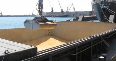 Stire din Economie : Angrosiștii de produse agricole au avut cele mai mari vânzări