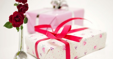 Stire din Eveniment : La mulți ani pentru un milion și jumătate de români. Care sunt cele mai comune nume de flori