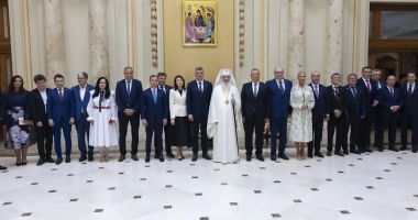Stire din Cultură-Educație : Patriarhul Daniel, felicitat de autoritățile de stat la împlinirea vârstei de 73 de ani