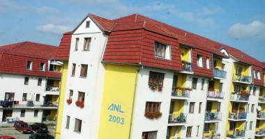 Stire din Economie : ANL vinde chiriașilor peste 420 locuințe