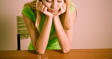 Stire din Sănătate : Anorexia nervoasă ar putea fi vindecată cu ajutorul electrozilor
