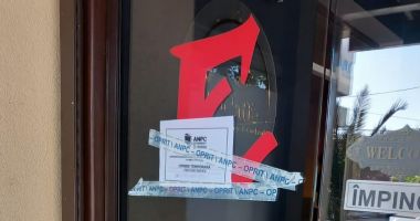 Stire din Social : Comisarii de la Protecția Consumatorilor au închis un restaurant din Năvodari, infestat cu gândaci