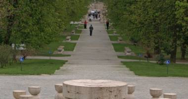 Stire din Cultură-Educație : Târgu Jiu: Ansamblul sculptural Constantin Brâncuși nu va fi introdus pe lista UNESCO