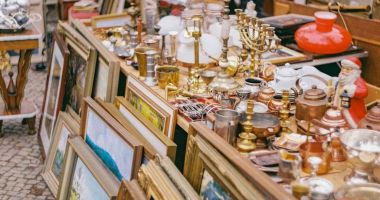 Stire din Cultură-Educație : Târgul „Antique by the Sea” revine, săptămâna viitoare, în piaţa Ovidiu