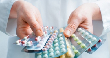Stire din Sănătate : Antibioticele vă pot pune viața în pericol