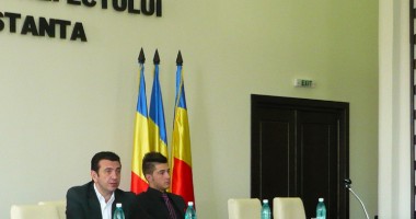 Stire din Politică-Administrație : "Mazăre a tolerat existența magazinelor de etnobotanice"