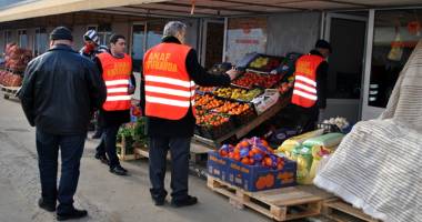 Stire din Economie : Antifrauda Fiscală dă amenzi pe bandă rulantă