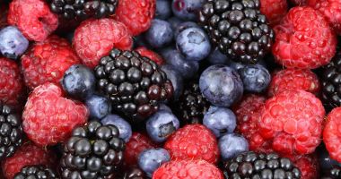 Stire din Sănătate : Fructe și legume care au un conținut ridicat de antioxidanți