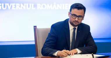 Stire din Politică-Administrație : Mihai Ghigiu, deputat PSD: „Crin Antonescu îşi va depune oficial candidatura duminică”