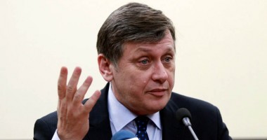 Stire din Politică-Administrație : Antonescu s-a întâlnit la Washington cu senatorul Cris Murphy