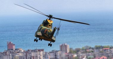 Stire din Eveniment : Elicopterele militare au survolat litoralul, în primul exercițiu dedicat forțelor pentru operațiuni speciale