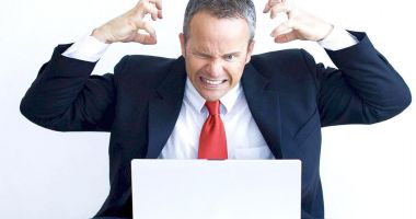 Stire din Economie : Criza Covid-19. Antreprenorii români văd negru în fața ochilor