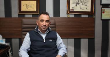 Stire din Sport : Președintele Asociației Județene de Lupte Constanța, Gigi Pambuca: "Anul acesta, ne dorim o medalie la Europene sau Mondiale!"