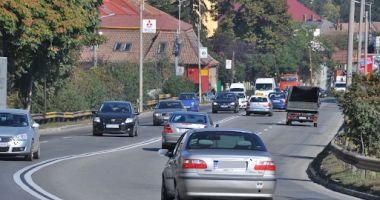 Stire din Eveniment : Atenție, șoferi: luați anvelope de iarnă, nu „all season”!