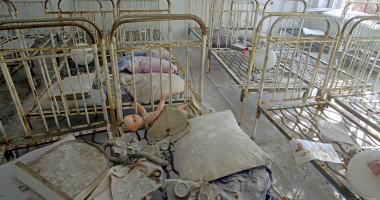 Stire din Actualitate : Dezastrul de la Cernobîl, efecte chiar și după 30 de ani. Copiii, cei mai afectați