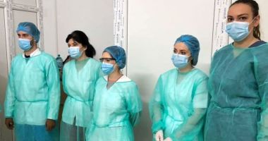 Stire din Social : Aparatură medicală în valoare de 200.000 de euro, donată Spitalului Județean. "Un astfel de laborator e ceva extraordinar!"