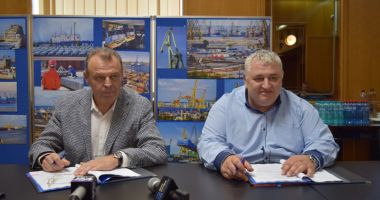 Stire din Economie : A fost semnat contractul de finanțare pentru dragajul din Portul Constanța