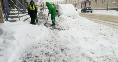 Apel la populație să evite deplasările pentru a se putea interveni la curățarea drumurilor! - 3