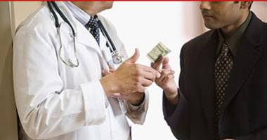 Stire din Sănătate : Medici: "Nu vrem șpagă, ci salarii decente!"