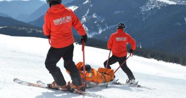 Peste o sută de apeluri de urgență la Salvamont