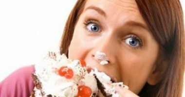 Stire din Sănătate : Tu știi DE CE unele alimente creează DEPENDENȚĂ? Citește aici