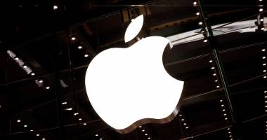 Stire din Tehnologie : Apple a demarat negocierile pentru lansarea unui serviciu TV online