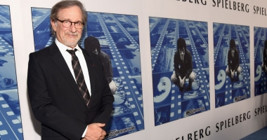 Stire din Tehnologie : Primul serial original Apple, produs de Steven Spielberg