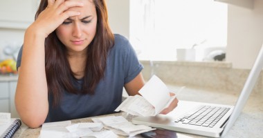 Stire din Social : Aproape trei sferturi din români nu-și plătesc utilitățile la timp