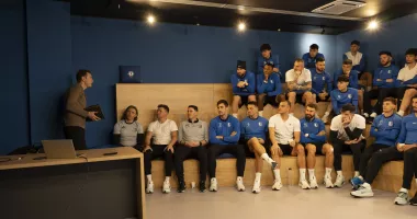 Stire din Sport : Curs de arbitraj susținut la Baza Academiei Hagi
