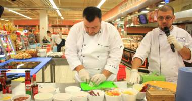 Cora City Park a încântat simțurile clienților cu un cooking show condus de doi chefi talentați - 9