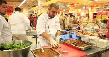 Cora City Park a încântat simțurile clienților cu un cooking show condus de doi chefi talentați - 17