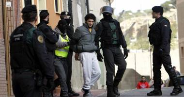 Stire din Actualitate : Patru arestări în Spania și Maroc, pentru recrutarea de potențiali jihadiști