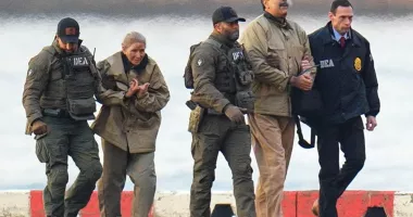 Stire din Actualitate : Argentina cere extrădarea din SUA a fostului președinte venezuelean Maduro