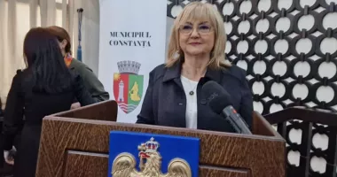 Stire din Politică-Administrație : Viceprimarul Adriana Arghirescu primește noi atribuții. Va coordona și Protecția Civilă