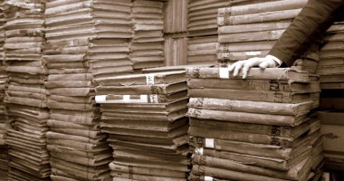 Stire din Economie : Cât se câștigă din afacerile arhivistice