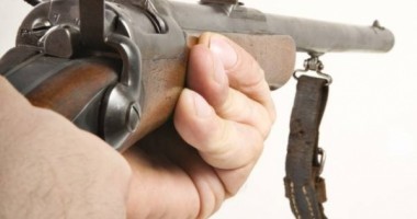 Stire din Eveniment : Armă de vânătoare și cartușe deținute ilegal