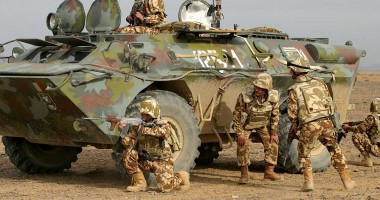 Stire din Eveniment : CSAT a aprobat trimiterea a 10 militari în Mali