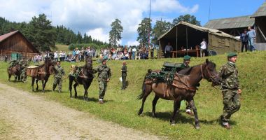 Stire din Eveniment : Huțulii militari, invitați speciali la un eveniment de profil