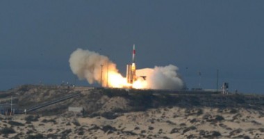 Stire din Actualitate : Israelul testează un sistem de interceptare a rachetelor balistice