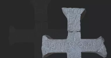 Stire din Cultură-Educație : Expoziția „ARS SACRA. Primul mileniu al erei creștine în Dobrogea”, prezentată la Bârlad