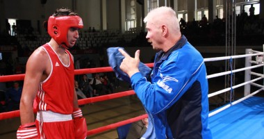 Stire din Sport : Arsen Mustafa și-a asigurat bronzul la CE de box pentru tineret