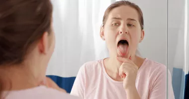 Stire din Sănătate : Greșeala banală care vă poate distruge temporar gustul alimentelor