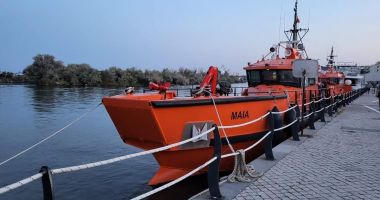 UPDATE / INTERVENŢIE PE MARE, pentru salvarea unui bărbat aflat în derivă, într-o barcă cu vâsle. Starea sa de sănătate, afectată!