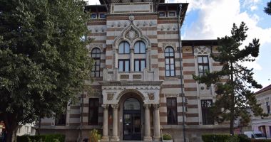Stire din Cultură-Educație : Elevii constănțeni, prezentări despre Dobrogea şi mozaicul său etnic